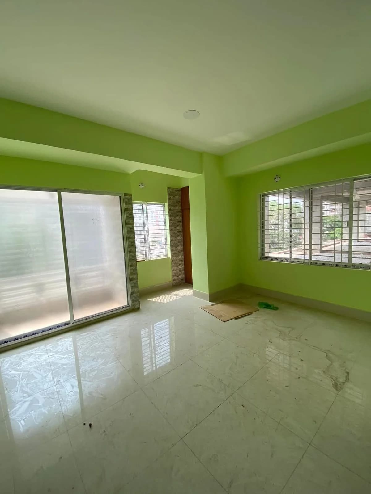 Rent Flat / Apartment at Bashabo in Dhaka